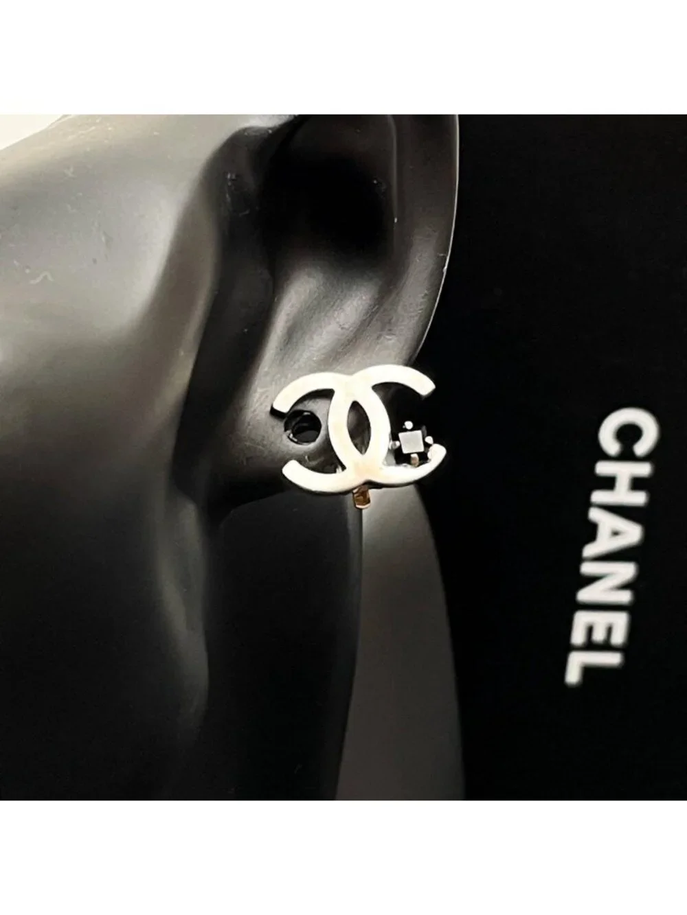 Chanel CC Logo Earrings Icon Silver Black Coco